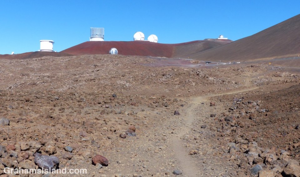 The trail starts just below the loop road that links the telescopes.