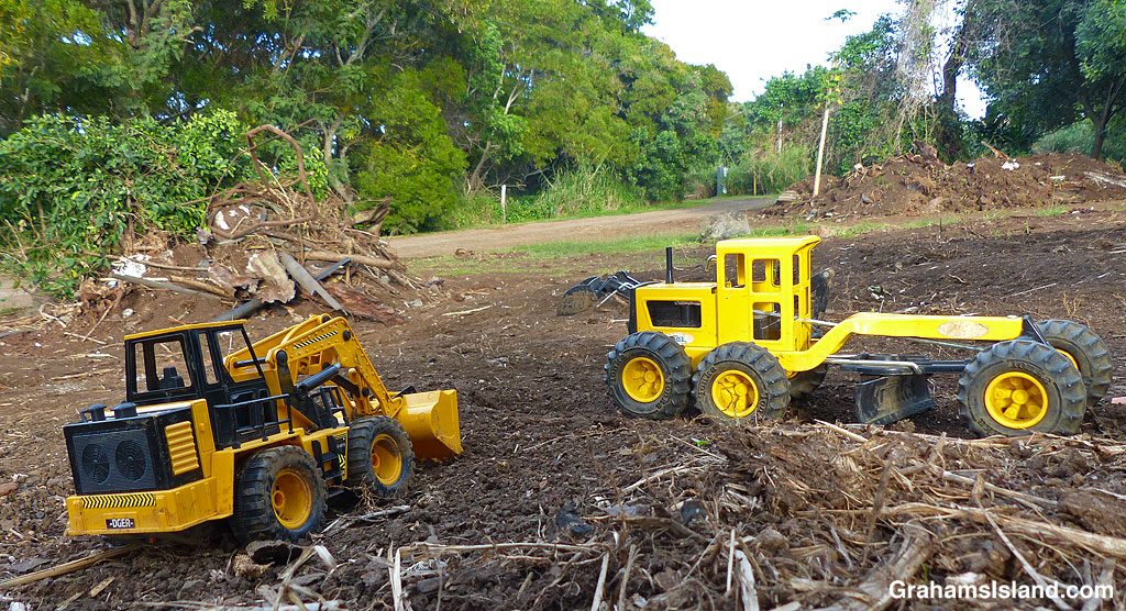 Earth moving equipment for kids