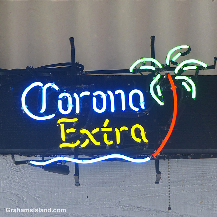 A neon Corona Extra sign
