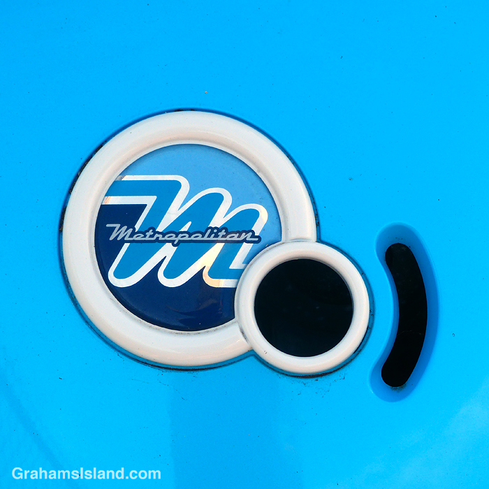 The logo on a Honda Metropolitan scooter