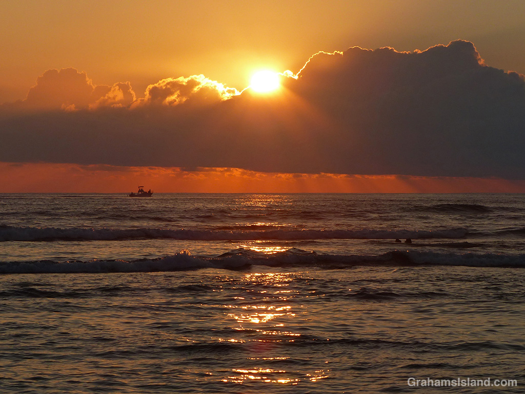 Sunset at Kaloko Honokahau park in Hawaii