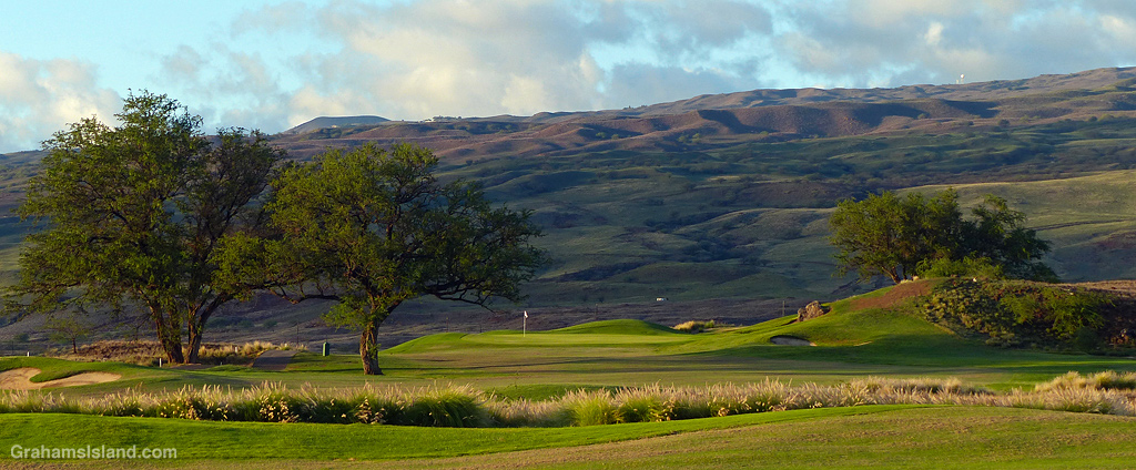 A view of the 10th hole at Hapuna golf course in Hawaii