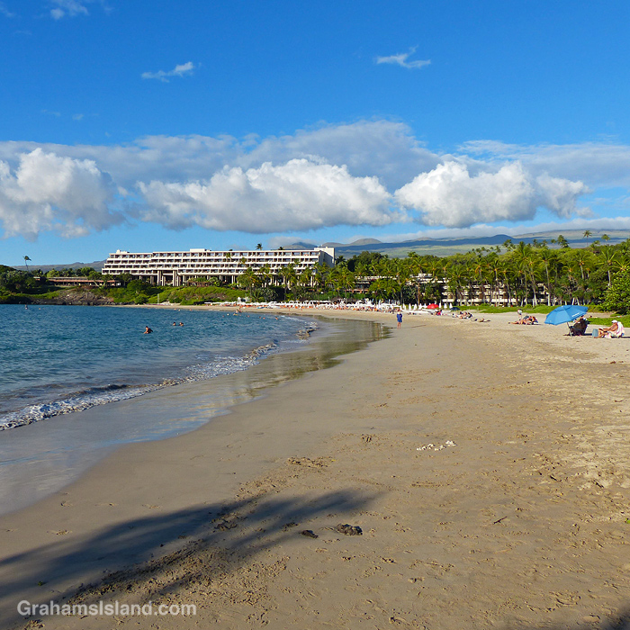 On the Ala Kahakai Trail between Spencer Beach Park and Hapuna