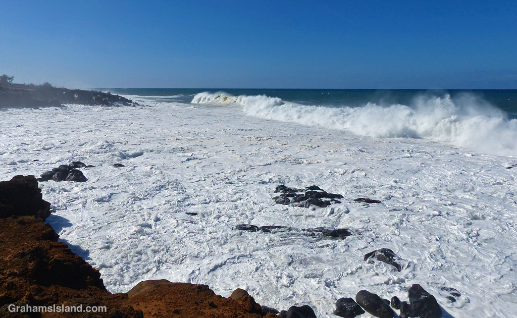 High surf on the North Kohala coast