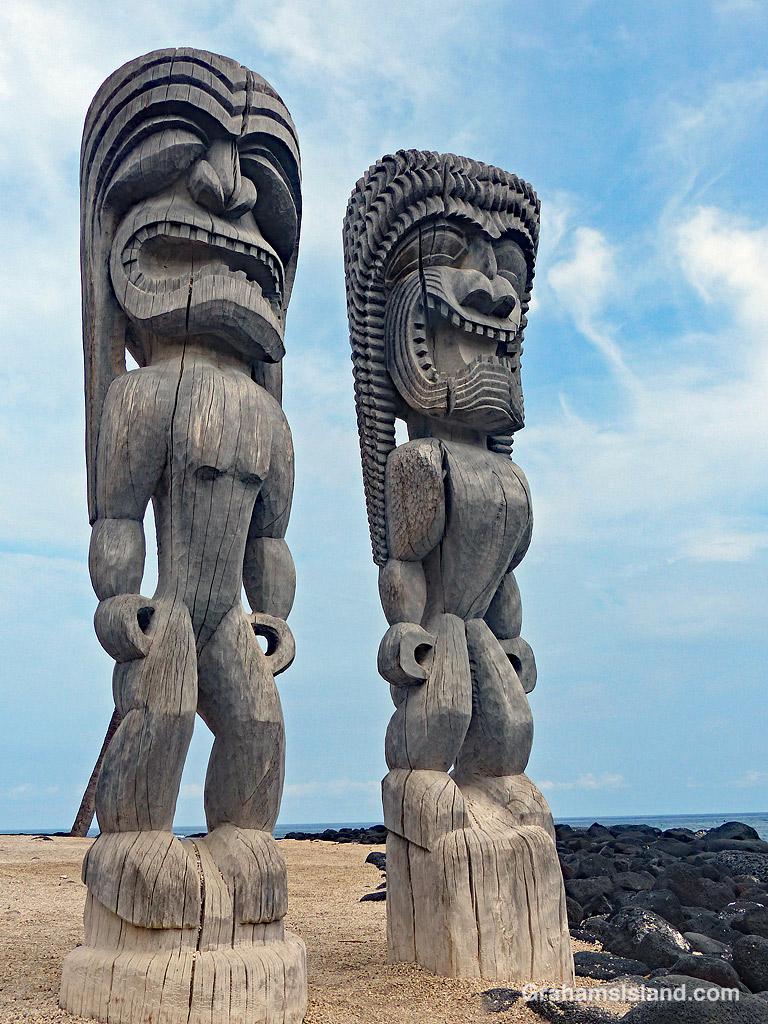 Ki'i at Pu'uhonua o Hōnaunau National Historical Park in Hawaii