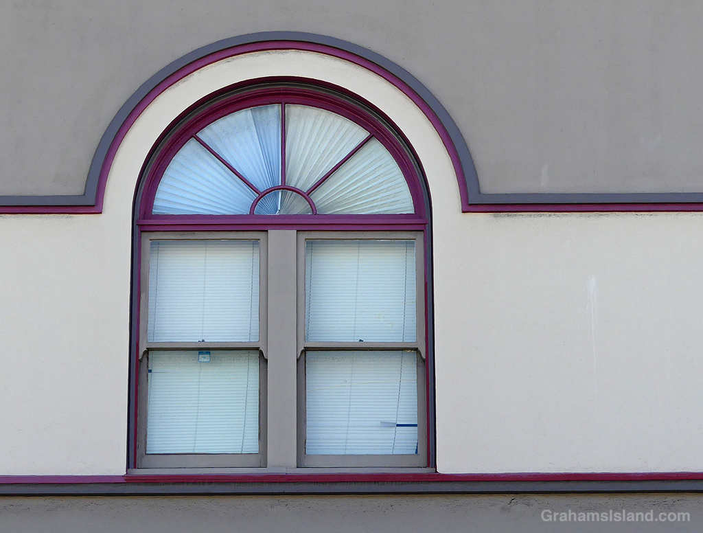 A window in a building in Hilo Hawaii