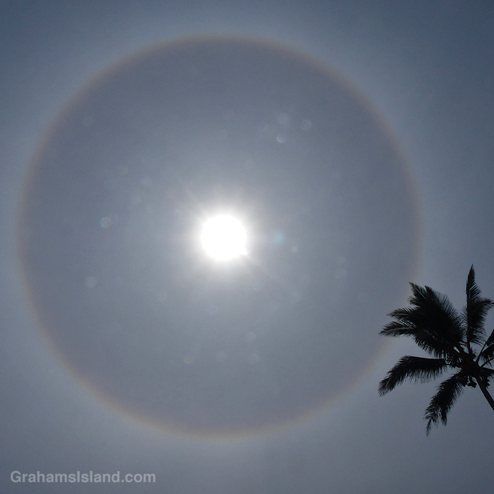 A Halo around the sun at Upolu Airport in Hawaii