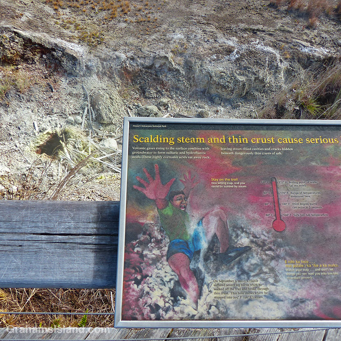 A sign in Hawaii Volcanoes National Park