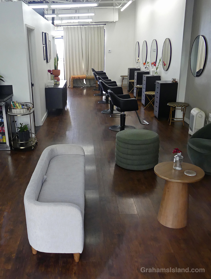 A hair salon in Kailua Kona, Hawaii