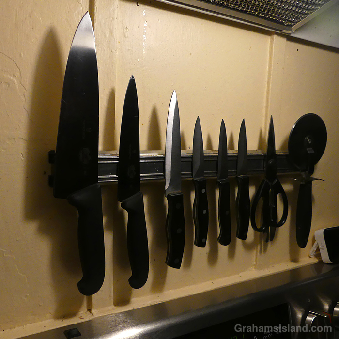 A knife rack with knives