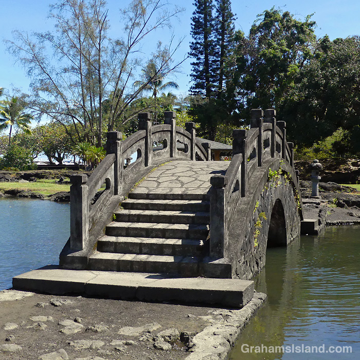 A bridge at Liliuokalani Park in Hilo, Hawaii